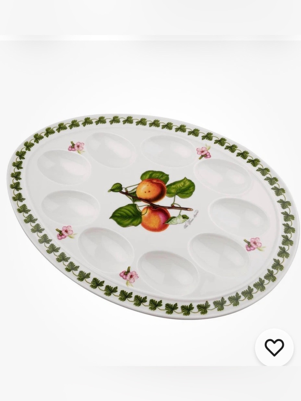 Portmeirion  Pomona egg plate with leaf border